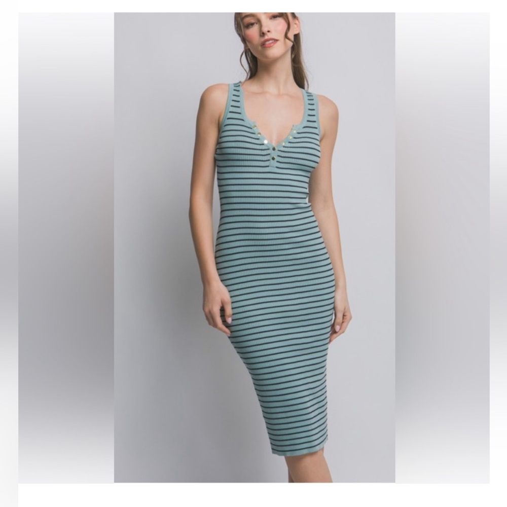 NWOT Love Tree mint stone and black striped ribbed sleeveless dress! Size Large